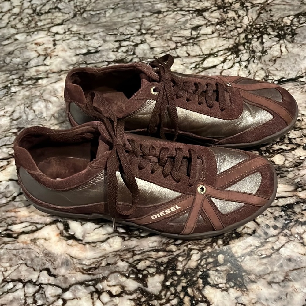 Diesel sneakers 7.5